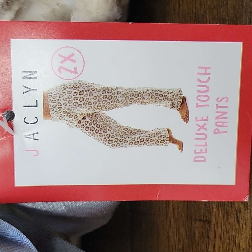 NWT Jaclyn Womens Intimates Deluxe Touch Animal Print Loungewear W Pockets 2X